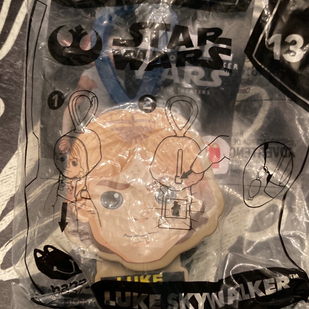 Star Wars - Picture 2 of 4